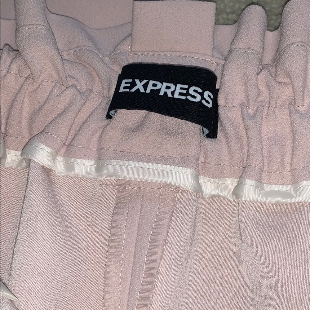 Express pants - Picture 2 of 4